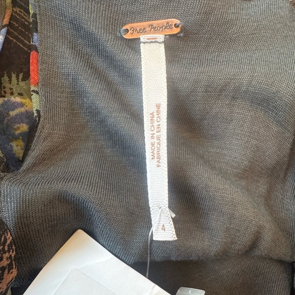 Free People Daisy Chain Layered Tiered Patchwork Black Combo Floral Dress Sz 4 - Picture 7 of 11